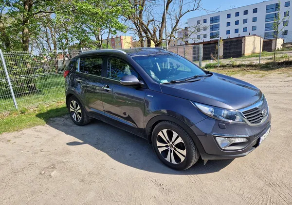 Kia Sportage cena 47800 przebieg: 222000, rok produkcji 2012 z Szczawnica małe 92